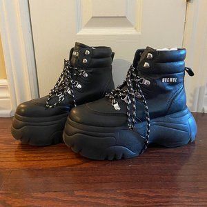 NOKWOL BOOTS US8 - “SCARED” BLACK
